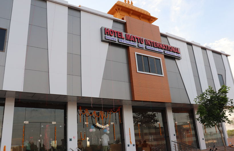 Hotel Mattu Building